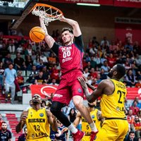 Rodions produktīvs, brāļi Kuruci iekļūst FIBA Čempionu līgas finālčetriniekā