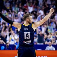 'Eurobasket 2022': Bosnija un Hercegovina aptur Eiropas čempiones Slovēnijas 11 uzvaru sēriju