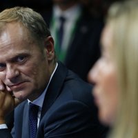 Tusks: ES gatava spert tālākus soļus pret Krieviju, ja Minskas vienošanās tiks pārkāpta