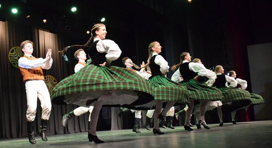 Foto: TDA 'Dancis' 70. jubilejas svinības sāk Valmierā