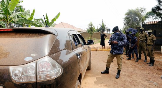 В Уганде убит 41 человек после атаки повстанцев на школу