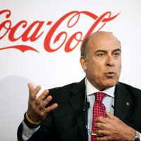 No amata atkāpjas 'Coca-Cola' vadītājs