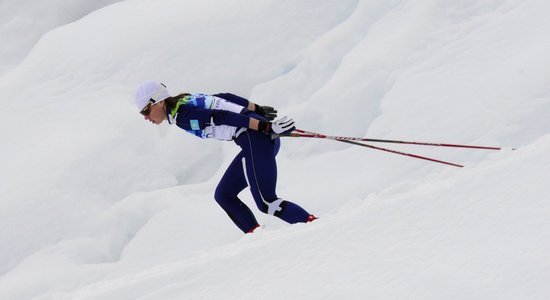 Leģendārā igauņu slēpotāja Šmiguna-Vehi noliedz saistību ar dopingu Turīnas Olimpiādes laikā