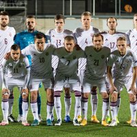 Latvijas futbolistiem PK atlasē jāapsteidz vismaz divi pretinieki, uzdevumu dod LFF