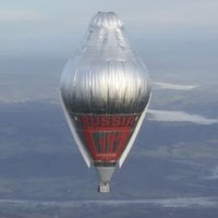 Krievs 11 dienās apceļo pasauli gaisa balonā; uzstāda jaunu rekordu