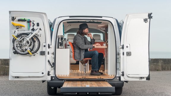 Nissan e-NV200 WORKSPACe