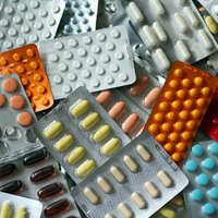 Pēdējos četros gados Kompensējamo zāļu saraksts kļuvis par 654 medikamentiem 'nabagāks'