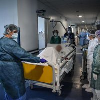 Itālijā no Covid-19 miruši vairāk nekā 150 ārsti