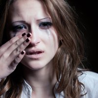 Гормональные нарушения у женщин: как их заметить, и что с этим делать