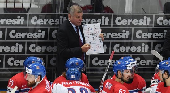 'Hokejistiem taču ir jānodrošina sev iztika!' – bijušais Čehijas izlases stūrmanis neizpratnē par slovāku rīcību ignorēt KHL