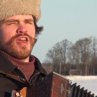 Folklorists Ansis Ataols Bērziņš piedāvā dziesmu 'Troka buoba'