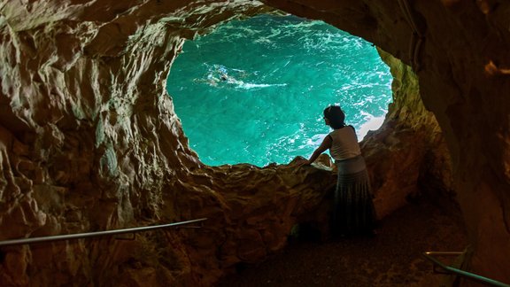 pazemes alas, Rosh HaNikra, Izraēla