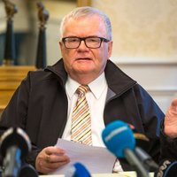 Коррупционный скандал: мэр Таллина Сависаар отстранен от должности