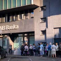Клиенты PNB banka в первый день получили назад 32 млн евро