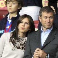 Роман Абрамович и Дарья Жукова объявили о расставании