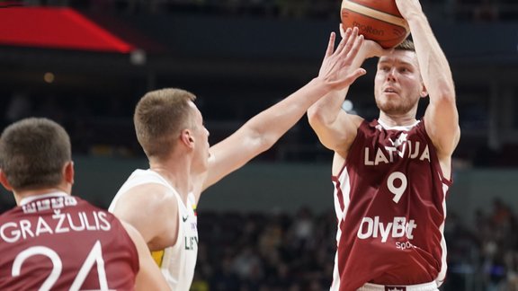 Basketbols, pārbaudes spēle: Latvija - Lietuva