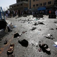 Kabulā protestētāju pūlī nogrand sprādzieni; 80 nogalinātie