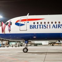 ФОТО. Первый за последние 15 лет рейс British Airways из лондонского Хитроу прибыл в рижский аэропорт вчера вечером