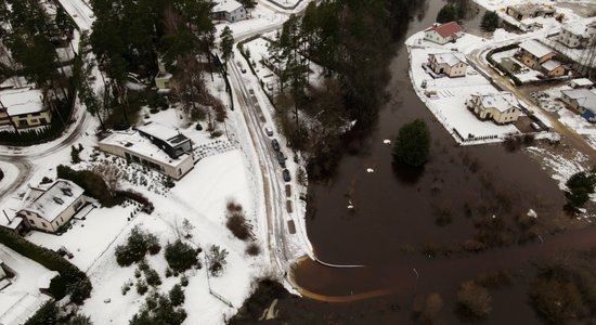 Video: Garkalnes pagastā applūdušas vairākas apdzīvotas vietas