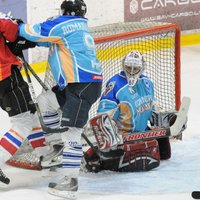 'Ozolnieki'/'Monarch' panāk izšķirošo spēli par vietu Latvijas hokeja čempionāta finālā