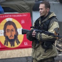 Координатор: воюющие на Донбассе добровольцы из РФ получают зарплаты