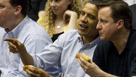 Barak Obama and David Cameron 