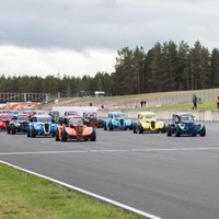 Timaks un Zviedris uz pjedestāla 'Legend Car' NEZ čempionātā, Rožkalnam — Somijas čempiona tituls