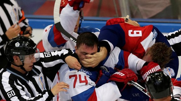 Czech Republic s Milan Michalek and Russia s Alexei Emelin 