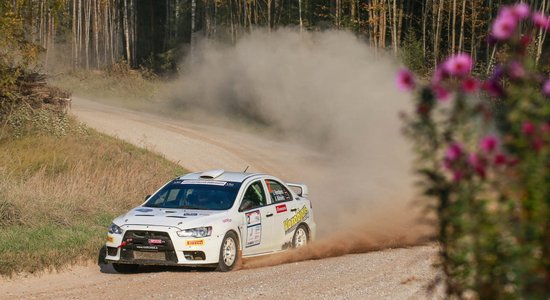 Latvijas rallija sezonai sola krāšņu noslēgumu