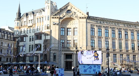 Rīgā plāno organizēt hokeja čempionāta pusfināla un fināla spēļu tiešraižu publisko skatīšanos