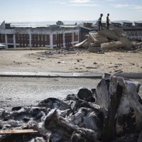 Dienvidāfrikā pēc vēlēšanām izceļas vardarbīgas sadursmes