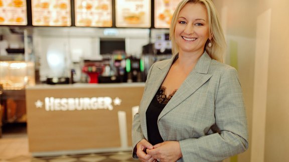 Ieva Salmela, "Hesburger"