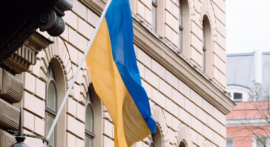 Organizē labdarības izsoli Ukrainas cilvēku atbalstam
