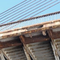 Как использовать плохое техническое состояние Вантового моста? Есть идея...