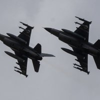 Ukrainas piloti Rumānijā uzsāk mācības ar F-16