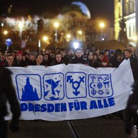 В Дрездене протестовали против "исламизации Запада"