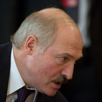 Lukašenko: Baltkrievija daļu eksporta plāno novirzīt no Baltijas ostām uz Krieviju