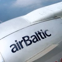 Slikto laikapstākļu dēļ 'airBaltic' reiss uz Tallinu piezemējies Rīgā
