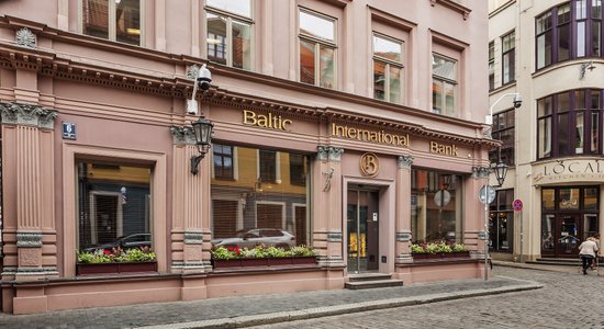 Банк Латвии применил наказание к бывшим должностным лицам Baltic International Bank