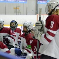 Latvijas sieviešu hokeja izlase otrajā pārbaudes spēlē pieveic Poliju