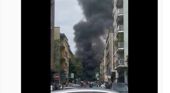 В центре Милана прогремел взрыв, загорелись автомобили и здания