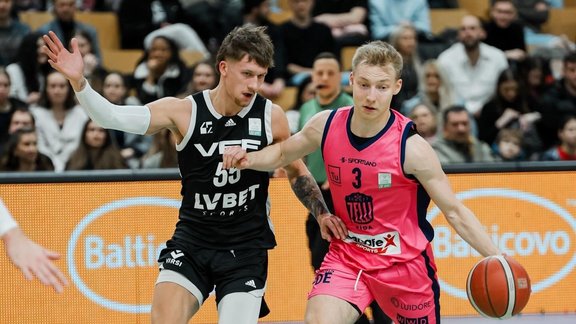 Rīgas Zeļļi, VEF Rīga, basketbols