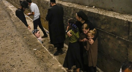 "Šim uzbrukumam būs sekas". Irāna veikusi raķešu triecienus pret Izraēlu (plkst. 23.15)