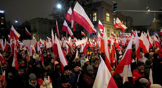 Еврокомиссия прекратит штрафную процедуру против Польши