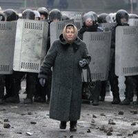 Kijevas iedzīvotāji sākuši saņemt pavēstes par iesaukšanu armijā