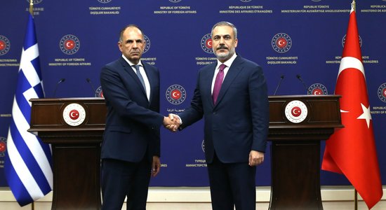 Turcijas ārlietu ministrs ticies ar vienu no 'Hamās' līderiem