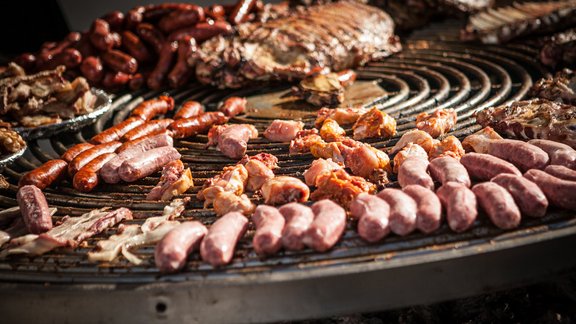 Argentīnas asado grils gaļa desas