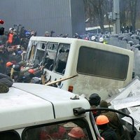 Sadursmēs Kijevā ievainoti vismaz 35 žurnālisti