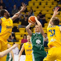 'Valmiera/ORDO' basketbolisti uzveic 'Ventspili' un nostiprinās LBL līderpozīcijā