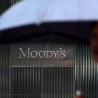 Агентство Moody's понизило кредитный рейтинг России